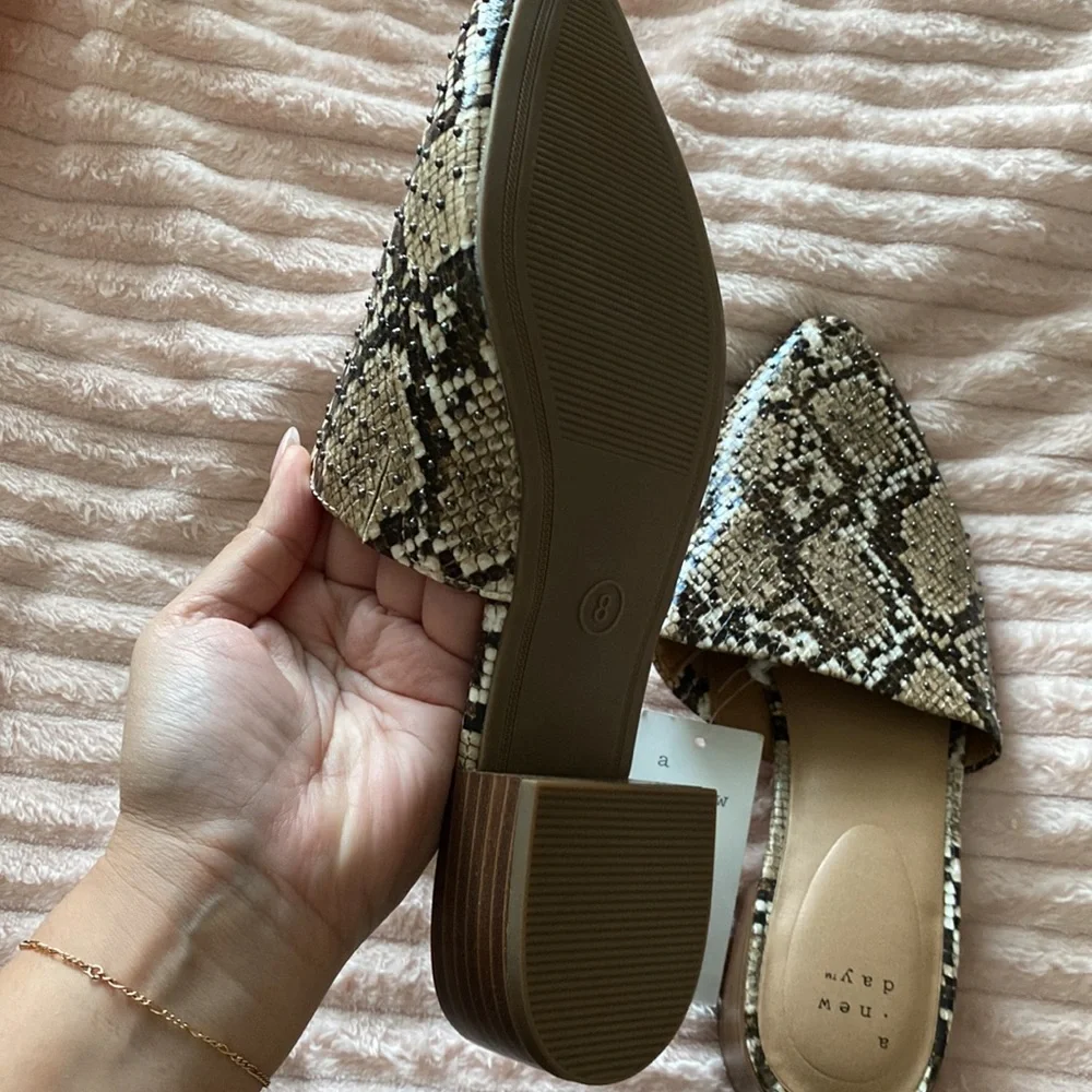 Studded mules - Picture 3 of 3